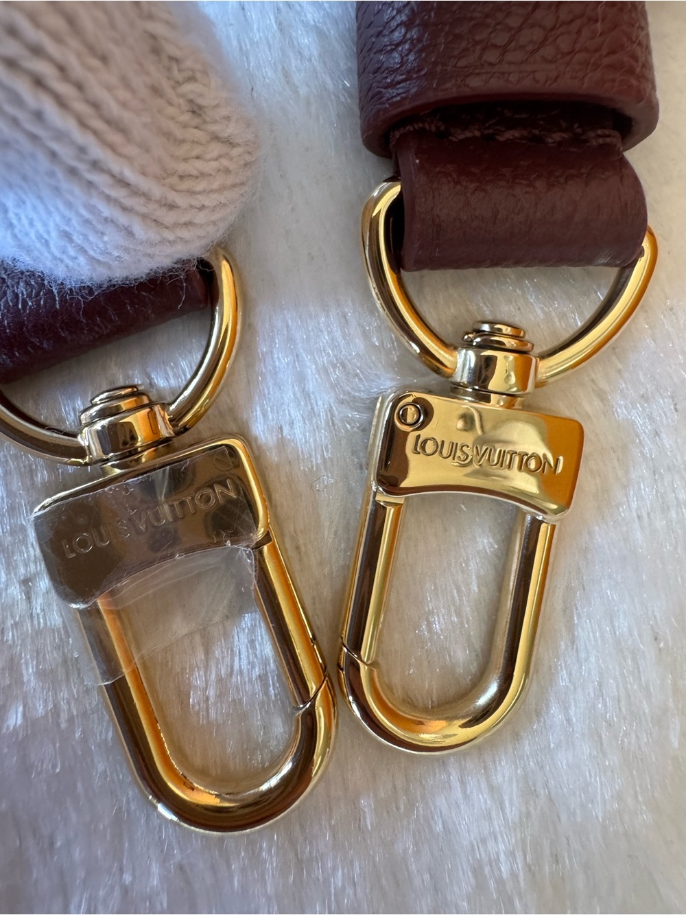 SOLD❌❌Louis Vuitton Pochette Metis Empreinte in Wine - Picture 12 of 16